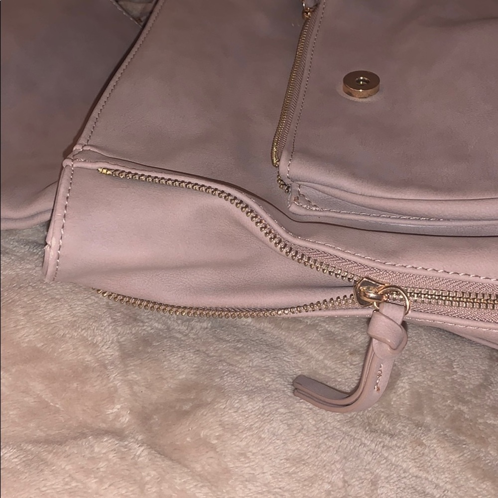 Backpack - Picture 5 of 5